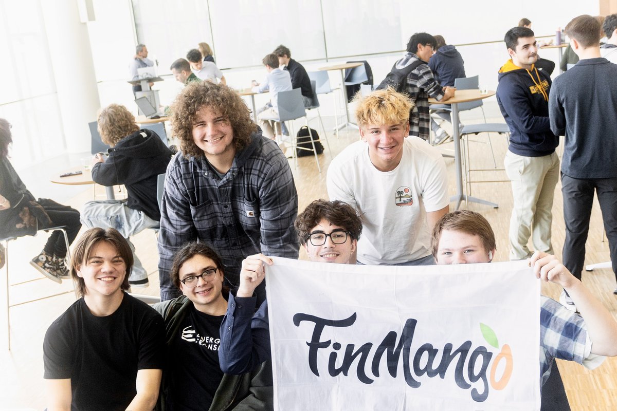 Volunteers collaborating